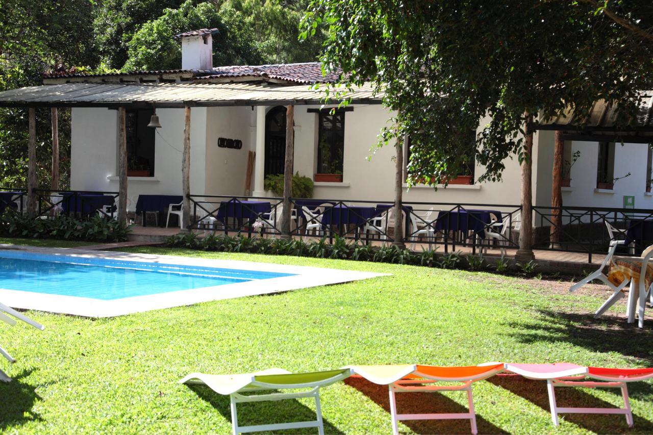 Hosteria La Eterna Primavera Huigra Exterior photo